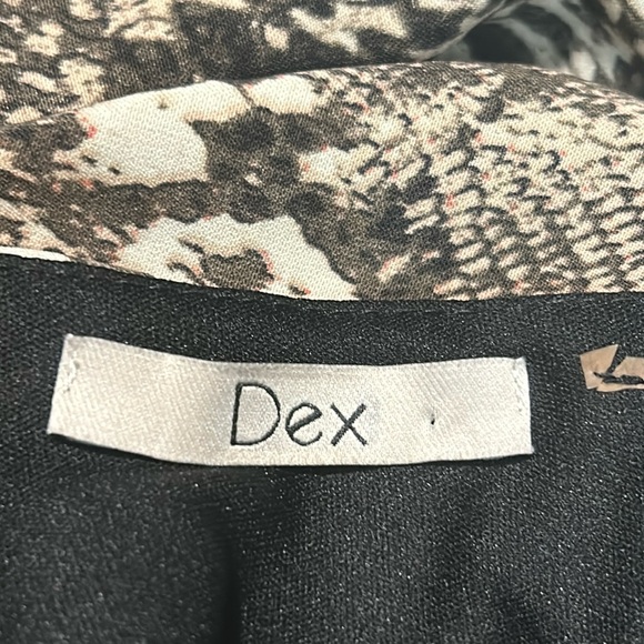 ⭐️DEX Shift Satin Matte Office Casual Dinner Party Snake Print Tan Beige Dress - Picture 13 of 14